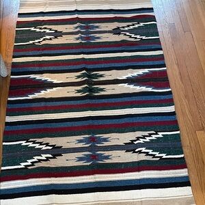Southwestern Patterned wool Rug